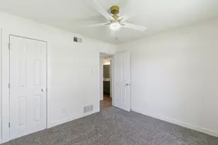 248 Gordon Dr, Azle, TX 76020 - Photo 21