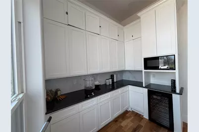 1637 Earhart Drive, Granbury, TX 76049 - Photo 11