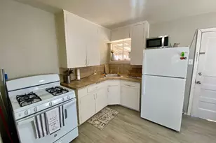 5631 Arlington Park Dr, Dallas, TX 75235 - Photo 9