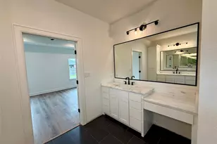 10400 T Bury Ln, Waco, TX 76708 - Photo 19