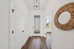 10400 T Bury Ln, Waco, TX 76708 - Photo 5