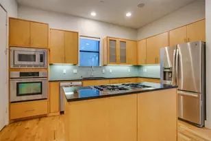 4618 Cedar Springs Rd, Dallas, TX 75219 - Photo 15