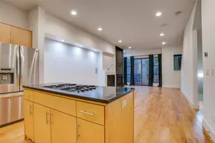 4618 Cedar Springs Rd, Dallas, TX 75219 - Photo 17