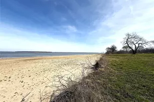 8437 Edgewater Dr, Kemp, TX 75143 - Photo 1