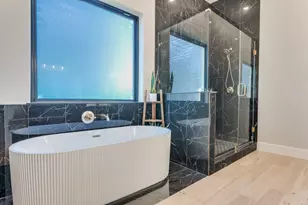 6306 Starlight Ranch Rd, Godley, TX 76044 - Photo 25