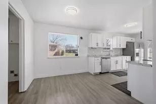 2101 Forestcrest Dr, Plano, TX 75074 - Photo 5