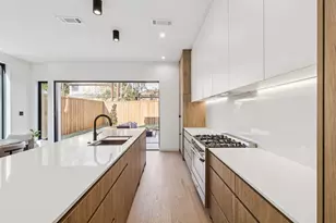 5635 Matalee Ave, Dallas, TX 75206 - Photo 9