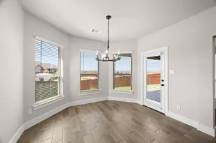 421 Willie Wy, Burleson, TX 76028 - Photo 13