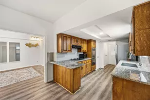 211 Willow Wood Pl, Duncanville, TX 75116 - Photo 9