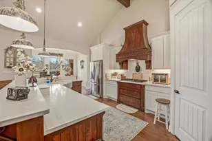 10008 Orchards Blvd, Cleburne, TX 76033 - Photo 9