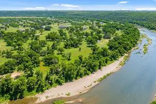 10008 Orchards Blvd, Cleburne, TX 76033 - Photo 37