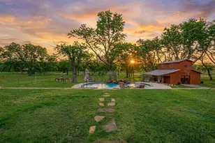 10008 Orchards Blvd, Cleburne, TX 76033 - Photo 25