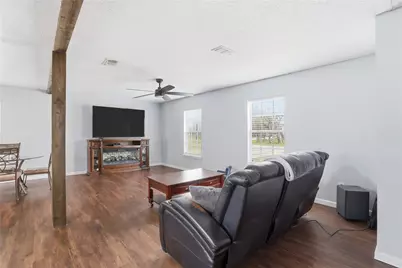 265 N Trinity Avenue, Emhouse, TX 75110 - Photo 5