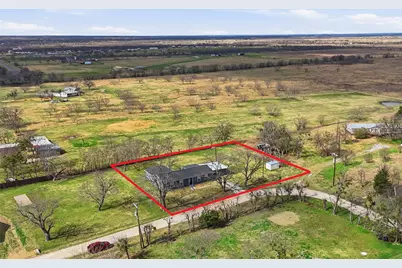 265 N Trinity Avenue, Emhouse, TX 75110 - Photo 1