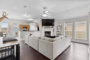 4001 Park Ln, Sanger, TX 76266 - Photo 3