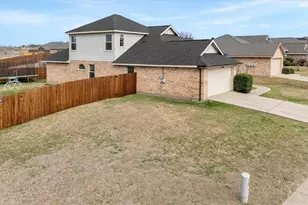 4001 Park Ln, Sanger, TX 76266 - Photo 29