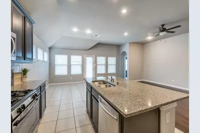 1608 Emma Pearl Lane, Little Elm, TX 75068 - Photo 5