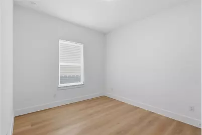 4222 Copeland Street, Dallas, TX 75210 - Photo 11