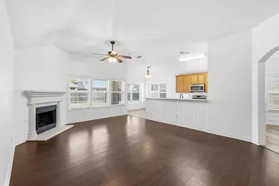 5904 Meadowglen Drive, Denton, TX 76226 - Photo 15