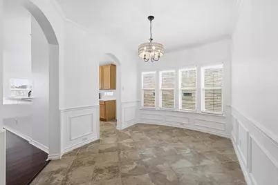 5904 Meadowglen Drive, Denton, TX 76226 - Photo 3