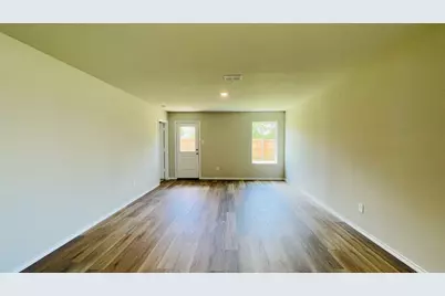 4105 Woodhill Bend Drive, Fort Worth, TX 76036 - Photo 5