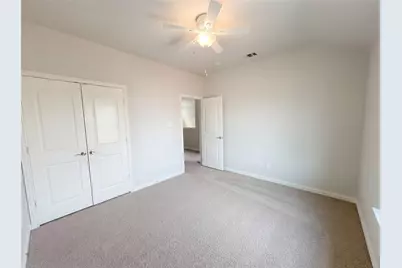 949 Wellington Drive, Lewisville, TX 75067 - Photo 21