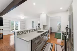 4837 Cedar Springs Rd, Dallas, TX 75219 - Photo 7