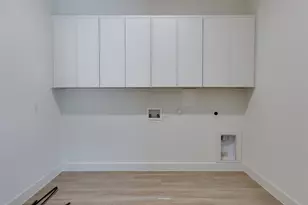 1601 Sea Breeze Ct, Azle, TX 76020 - Photo 17