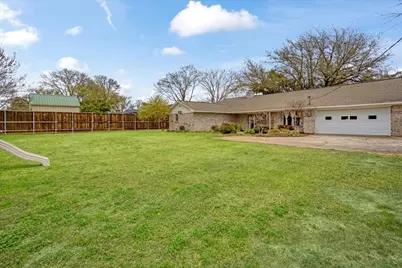 1910 Nancy Lea Drive, Bonham, TX 75418 - Photo 31