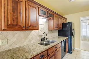 1910 Nancy Lea Dr, Bonham, TX 75418 - Photo 17