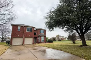 2700 Crater Lake Ln, Denton, TX 76210 - Photo 3