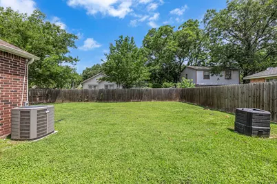 401 Magnolia Street, Arlington, TX 76012 - Photo 27