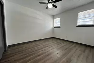 2526 Louise St, Denton, TX 76201 - Photo 11