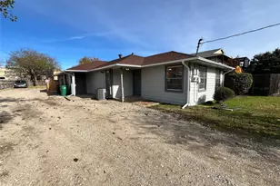 2526 Louise St, Denton, TX 76201 - Photo 1