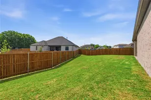709 Anne Rd, Van Alstyne, TX 75495 - Photo 27
