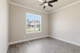 709 Anne Rd, Van Alstyne, TX 75495 - Photo 15