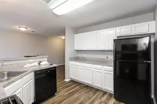 10244 Budtime Ln, Dallas, TX 75217 - Photo 7