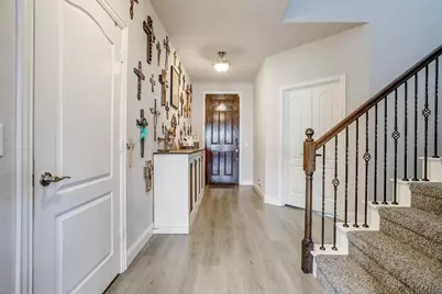 433 Joseph Lane, Crowley, TX 76036 - Photo 5