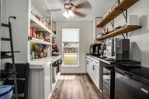 611 Thoreau Ln, Allen, TX 75002 - Photo 11