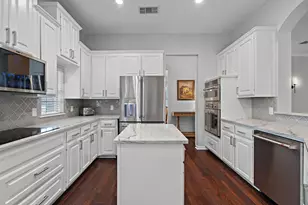 2017 Bishop Dr, Flower Mound, TX 75028 - Photo 13
