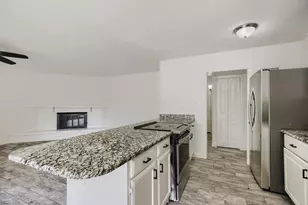 804 Netherland Dr, Arlington, TX 76017 - Photo 9