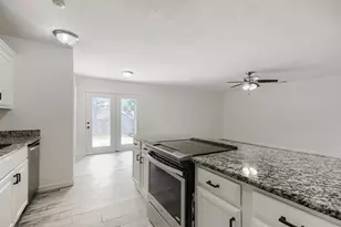 804 Netherland Dr, Arlington, TX 76017 - Photo 11
