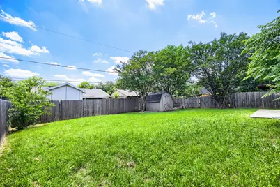 804 Netherland Drive, Arlington, TX 76017 - Photo 21