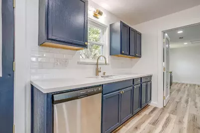 521 Mesquite Avenue, Crowley, TX 76036 - Photo 19