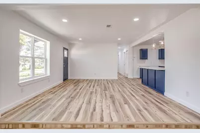 521 Mesquite Avenue, Crowley, TX 76036 - Photo 13