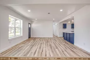 521 Mesquite Ave, Crowley, TX 76036 - Photo 13