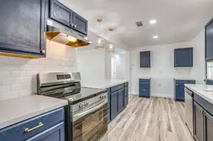 521 Mesquite Ave, Crowley, TX 76036 - Photo 17