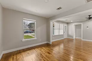 1014 Harlan St, Irving, TX 75060 - Photo 7