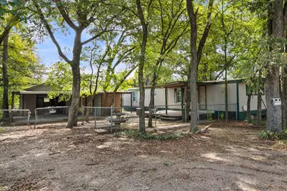 1509 E Apache Trail, Granbury, TX 76048 - Photo 31