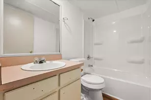 1509 E Apache Trail, Granbury, TX 76048 - Photo 5